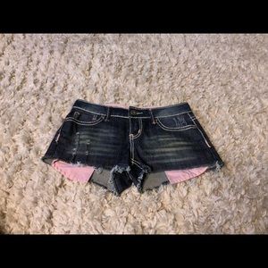 Cute BONGO Frayed Shorts